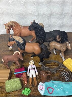 Schleich Horse and Schleich Horse Club Figures Toys